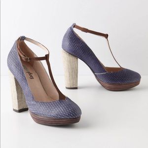 Anthropologie faryl robin scaled indigo heels 7.5